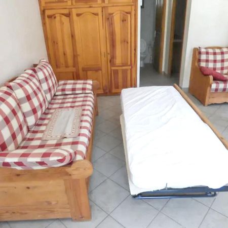 Appartement Paisible A Saint-Crepin Avec Vue Sur La Montagne Buitenkant foto