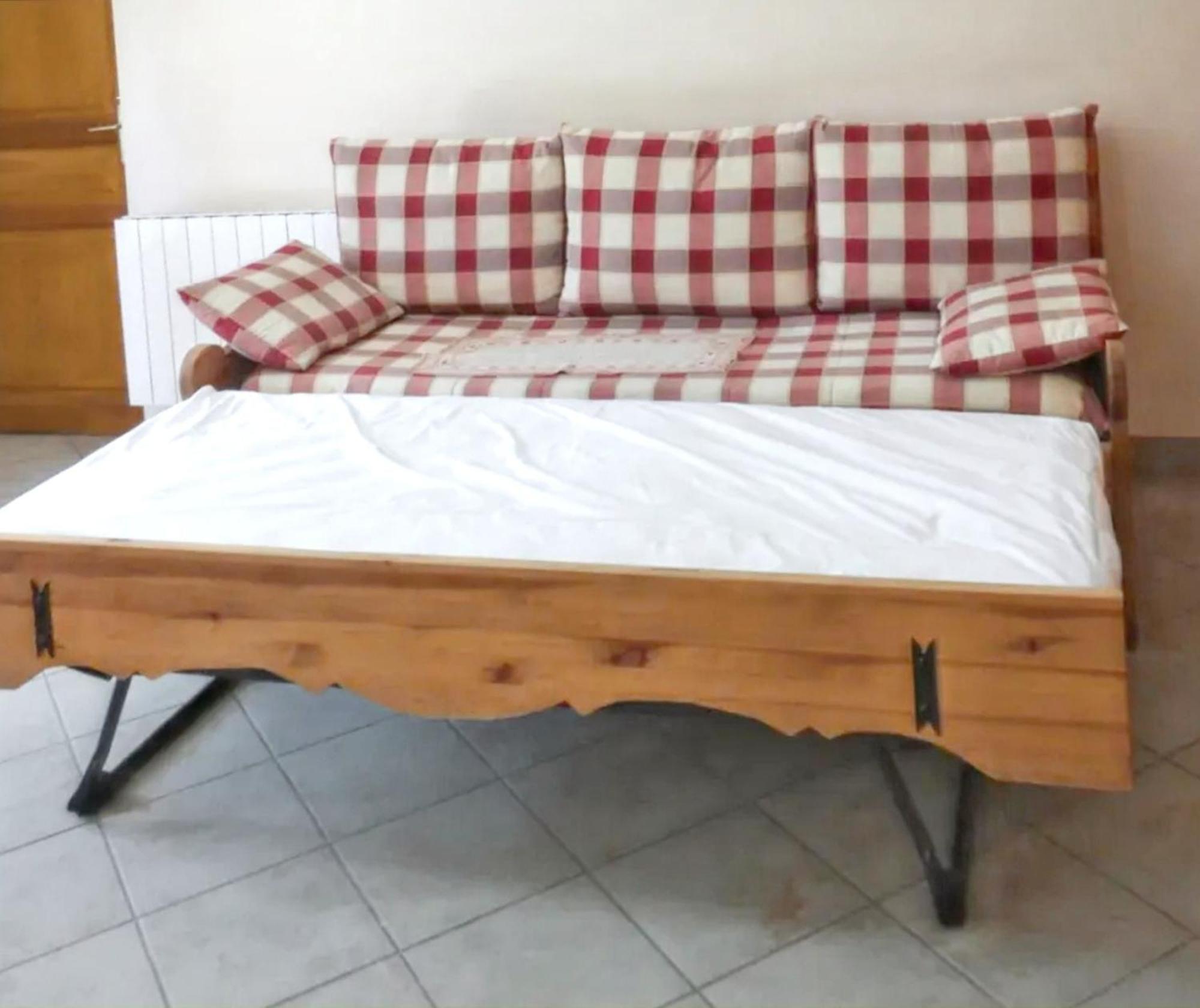 Appartement Paisible A Saint-Crepin Avec Vue Sur La Montagne Buitenkant foto